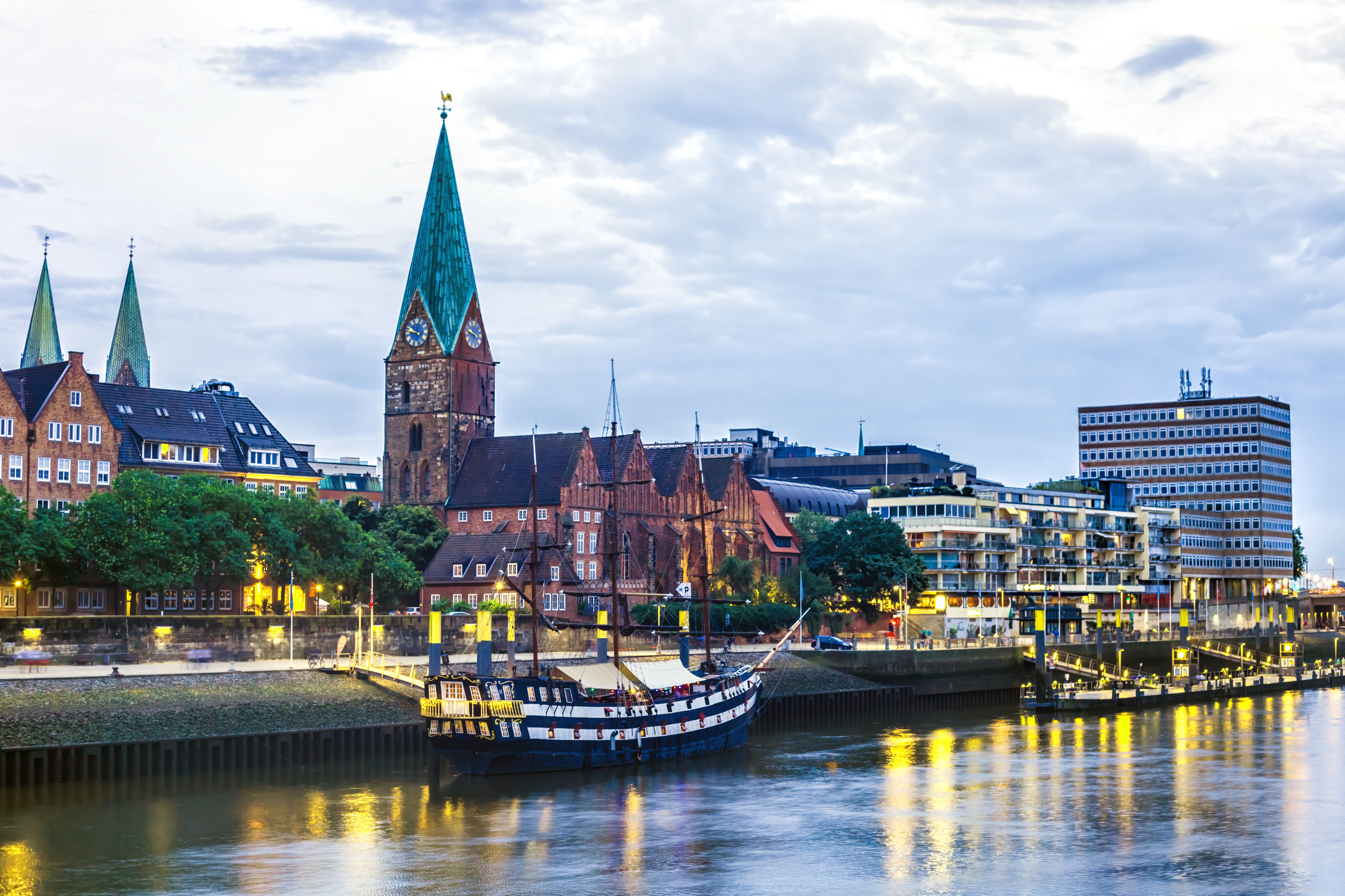 Bremen, Germany Holiday Rentals, Apartments & Condos