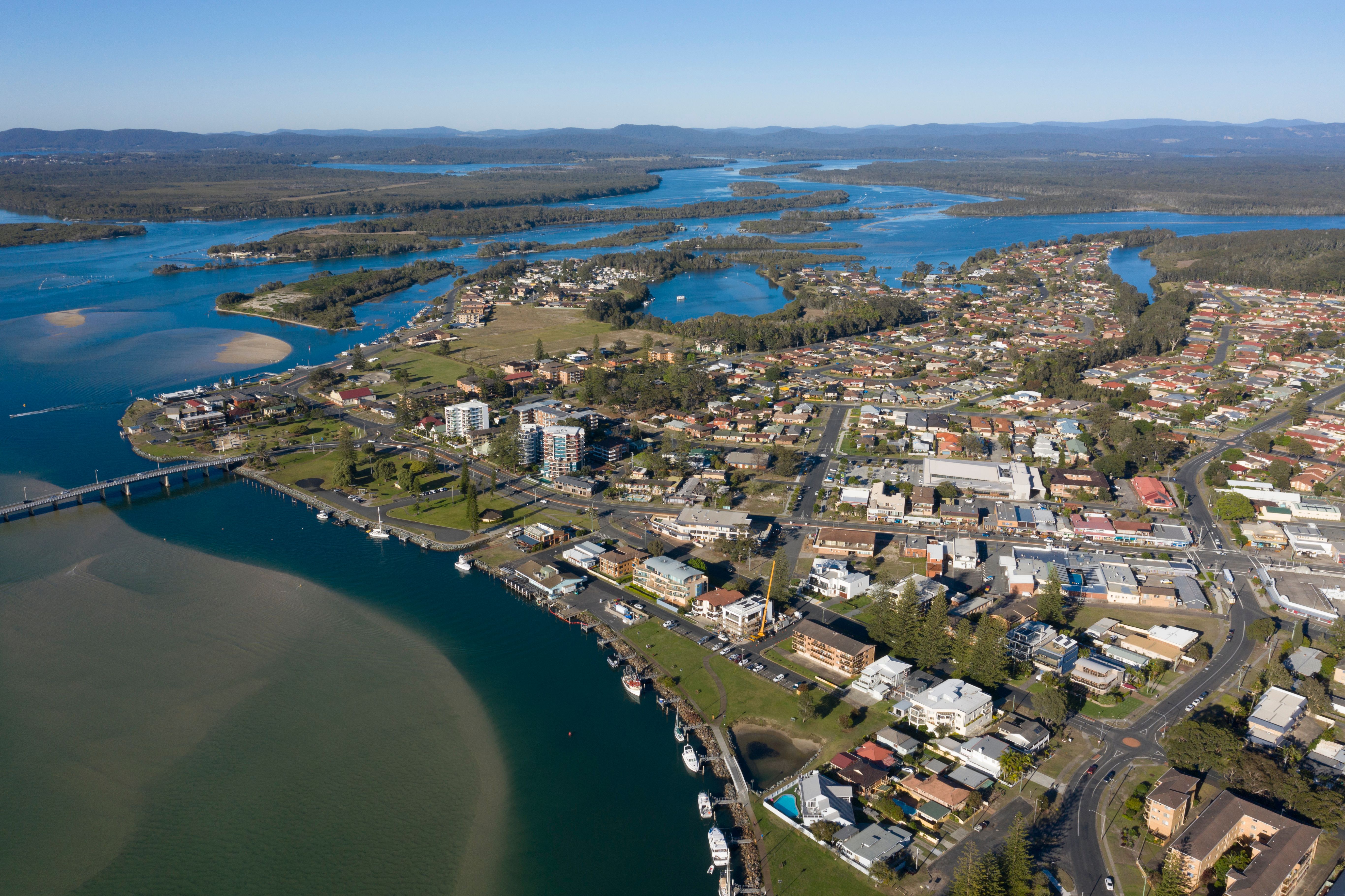 Tuncurry, Australia Holiday Rentals, Apartments & Condos