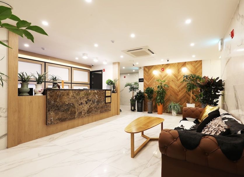 Front desk Photo