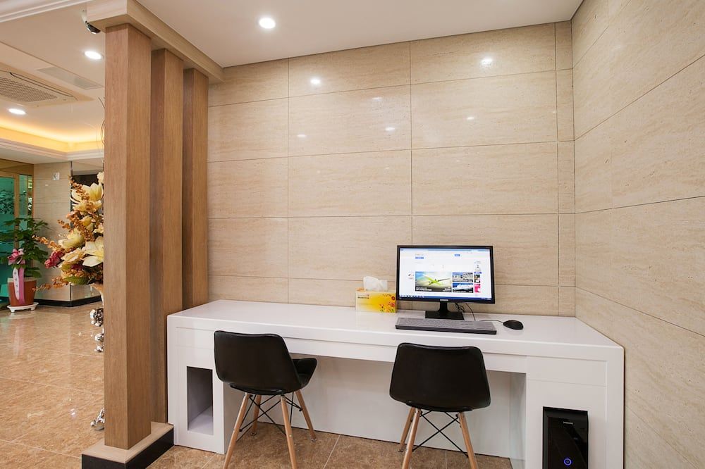Business centre