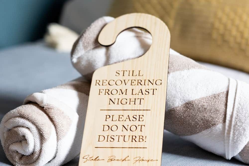 Room amenity