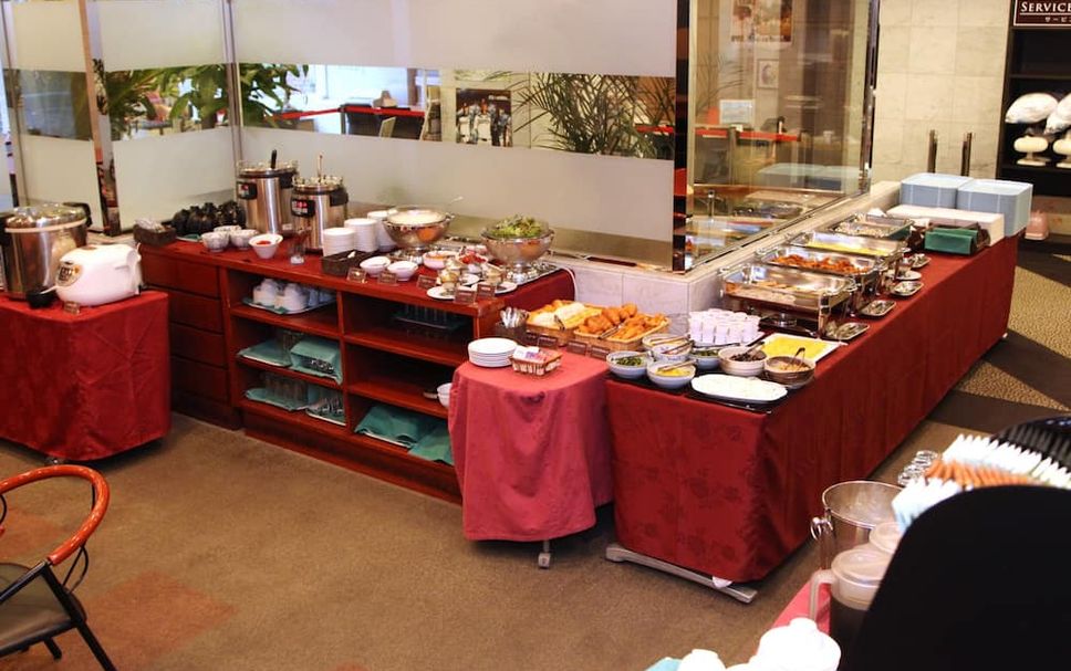 Buffet Photo