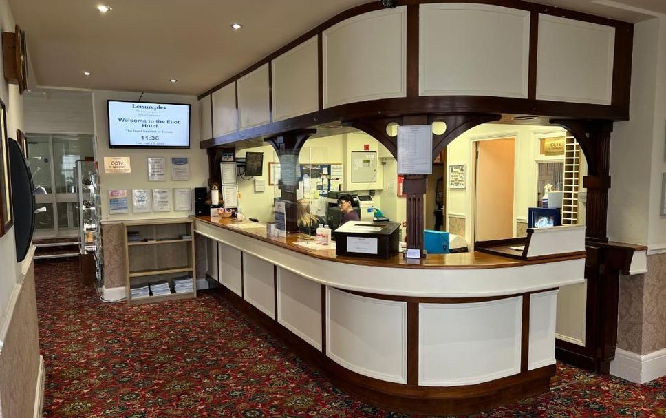 Front desk Photo
