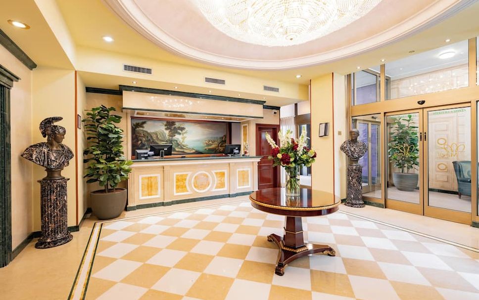 Lobby Photo