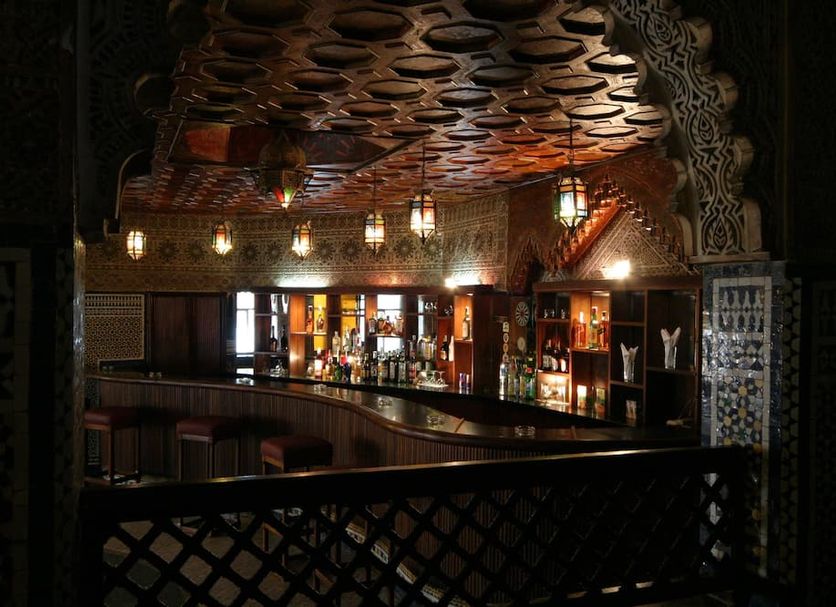 Bar Photo