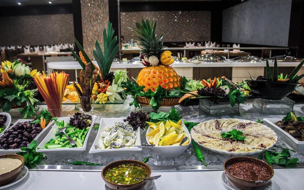 Buffet Photo
