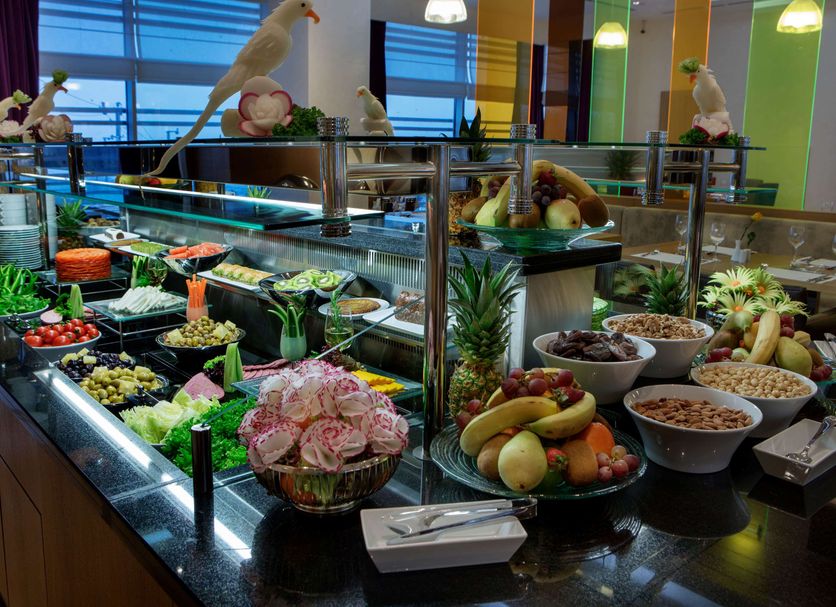 Buffet Photo