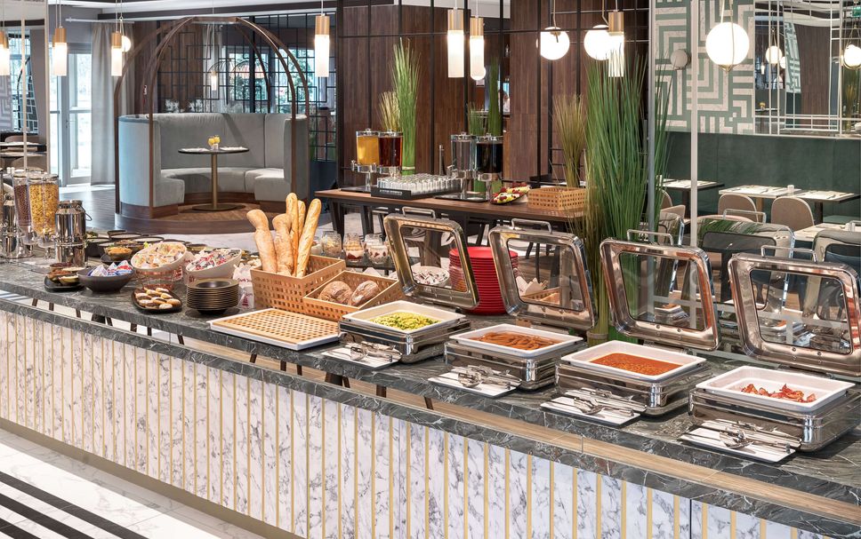Buffet Photo