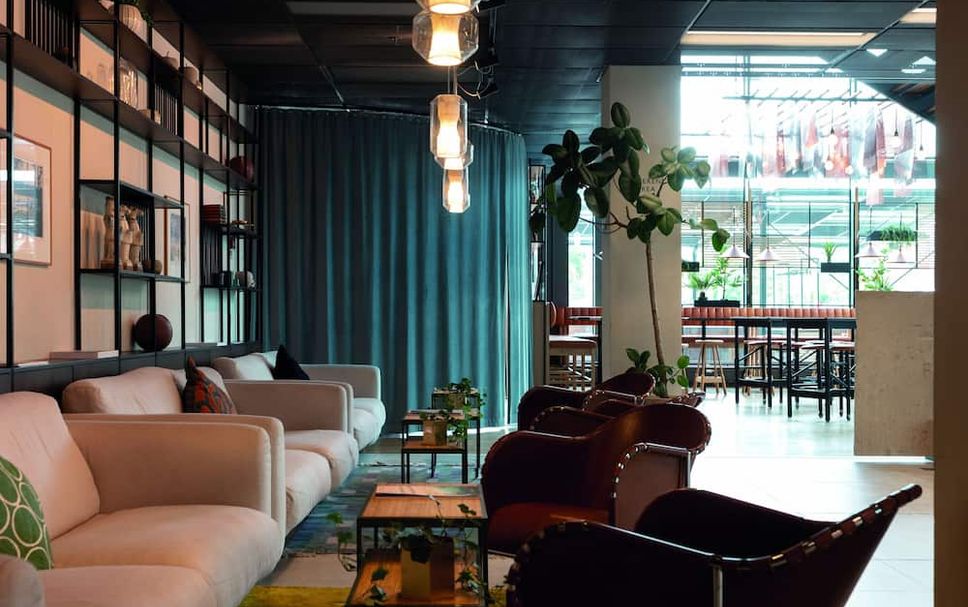 Lounge Photo