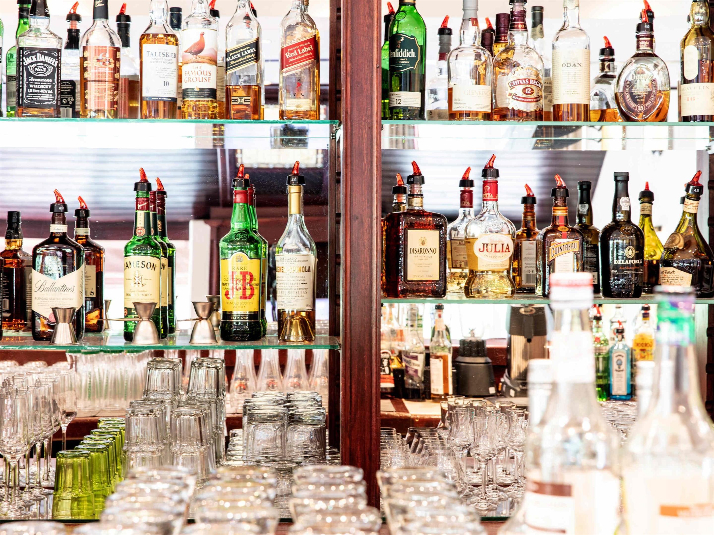 Bar Photo