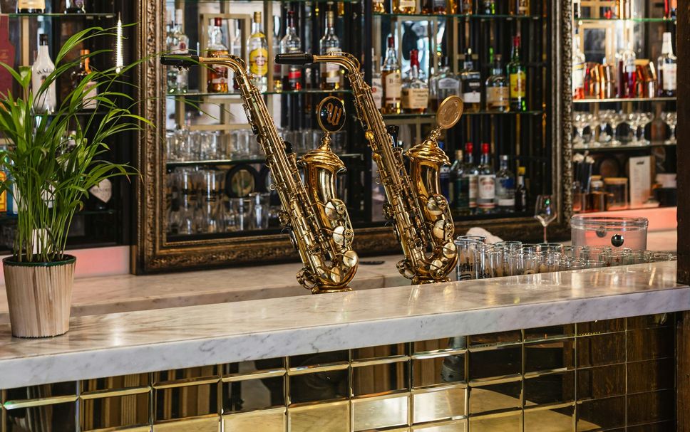 Bar Photo