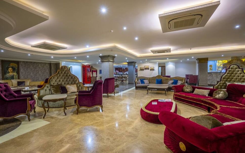 Lounge Photo