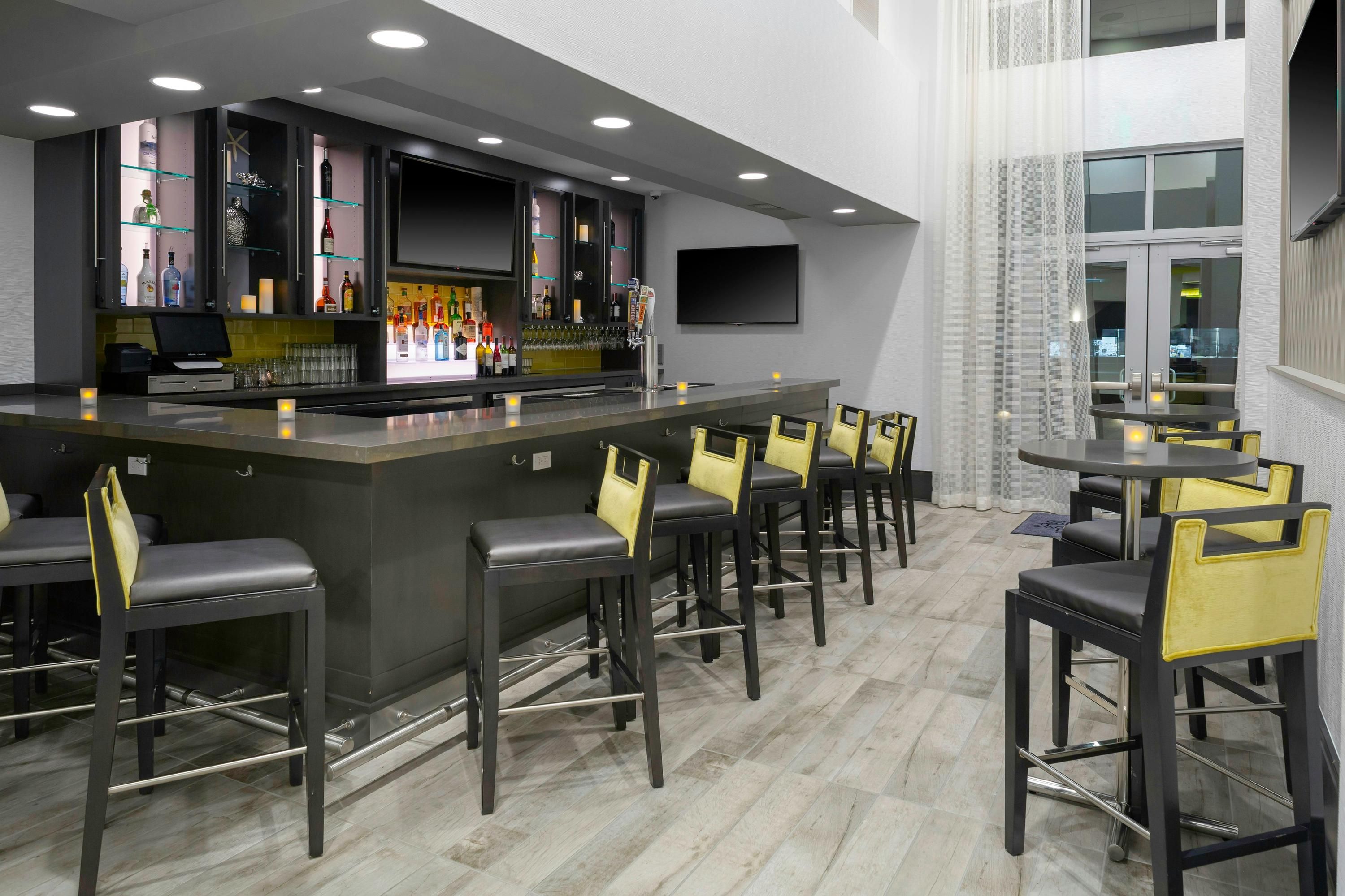 Bar Photo