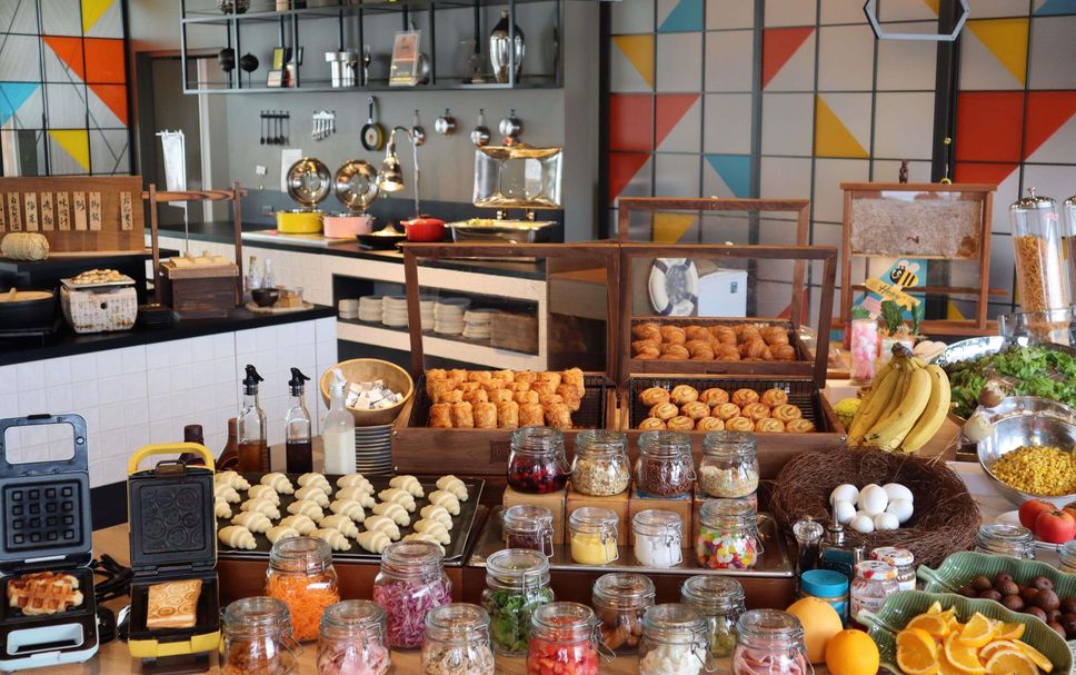 Buffet Photo