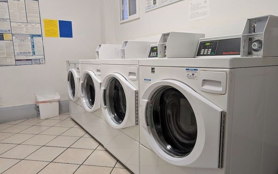 Laundry facility Photo