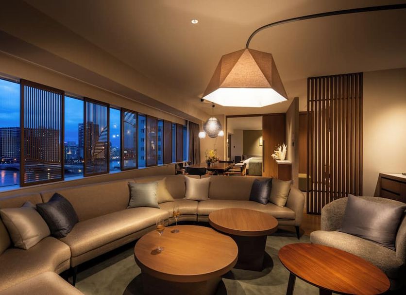Lounge Photo