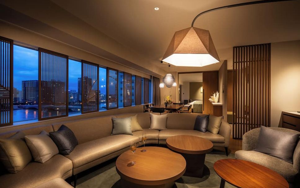 Lounge Photo