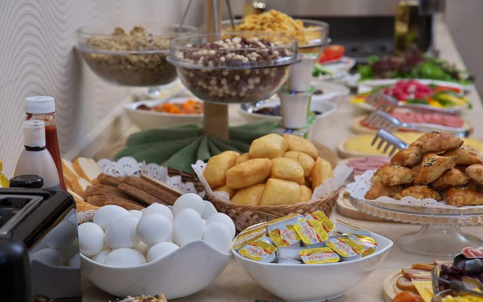 Buffet Photo