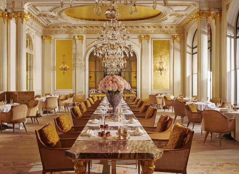 Banquet hall Photo