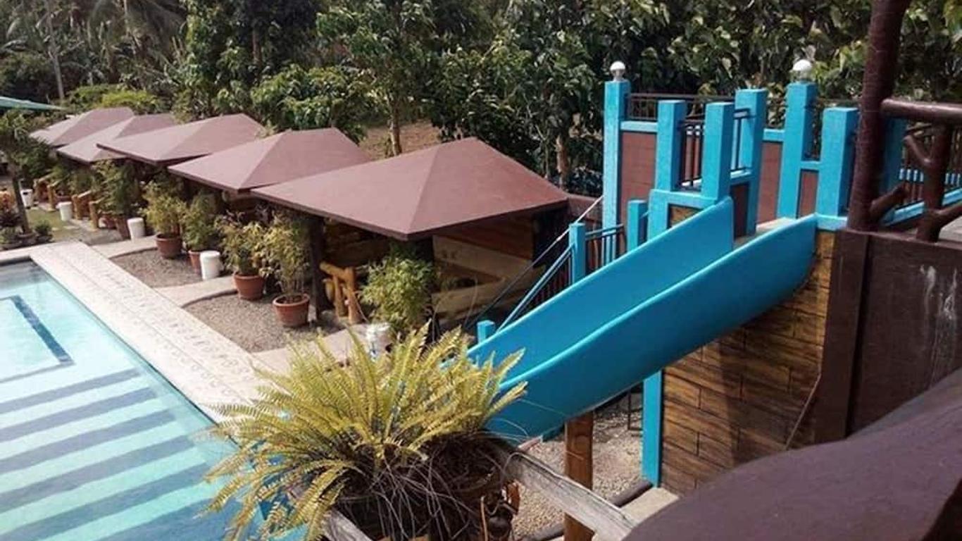 Villa Del Rosario Resort
