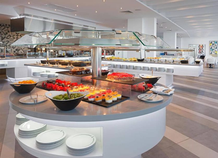 Buffet Photo