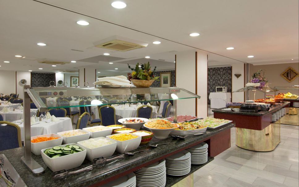 Buffet Photo