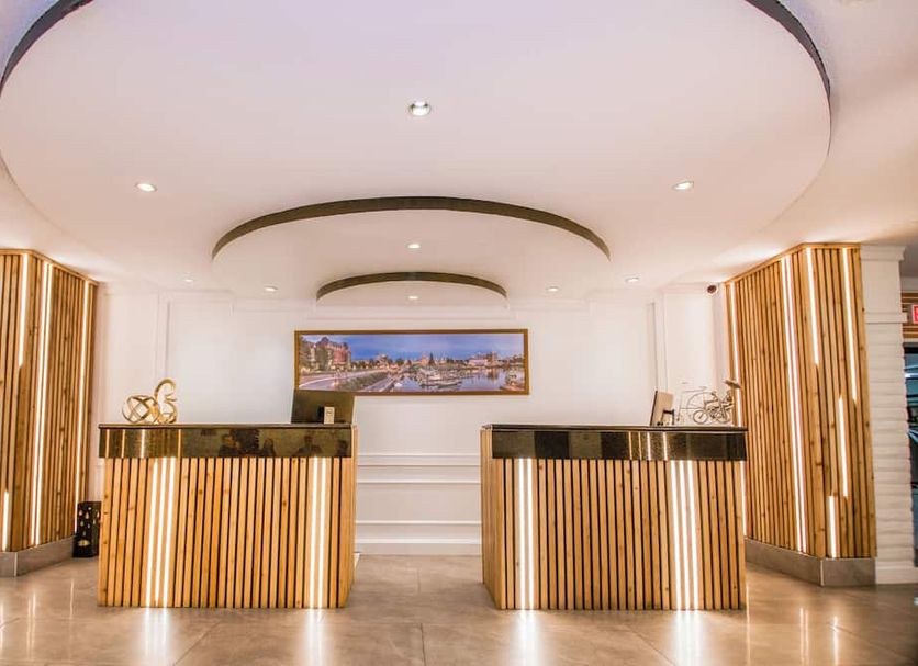 Front desk Photo