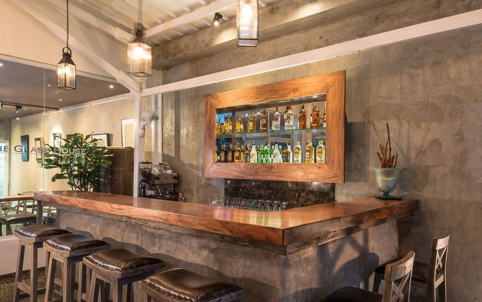 Bar Photo