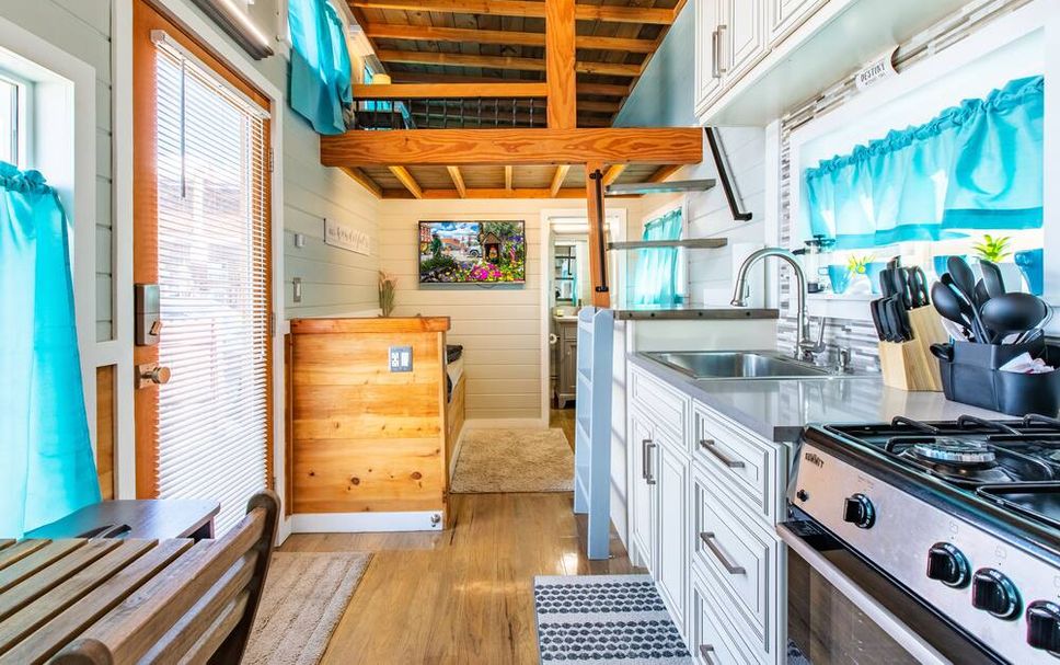 Kitchen Photo