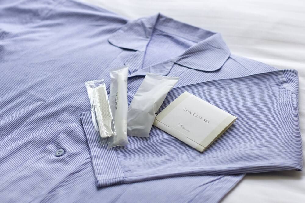 Room amenity