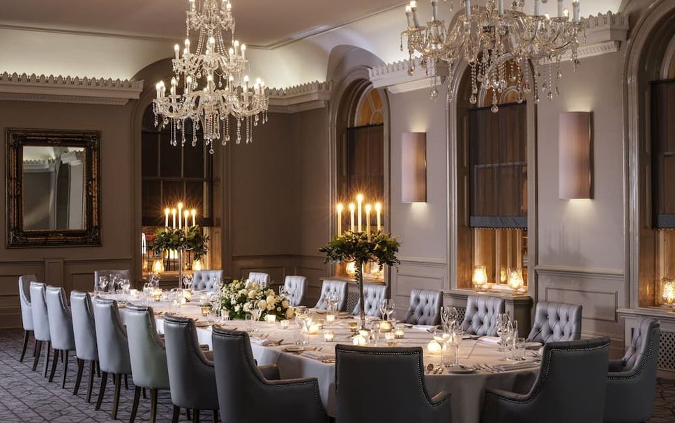 Banquet hall Photo