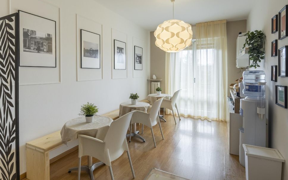 Dining room Photo