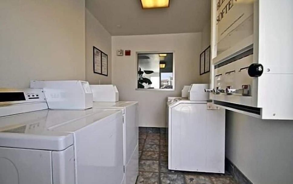 Laundry facility Photo