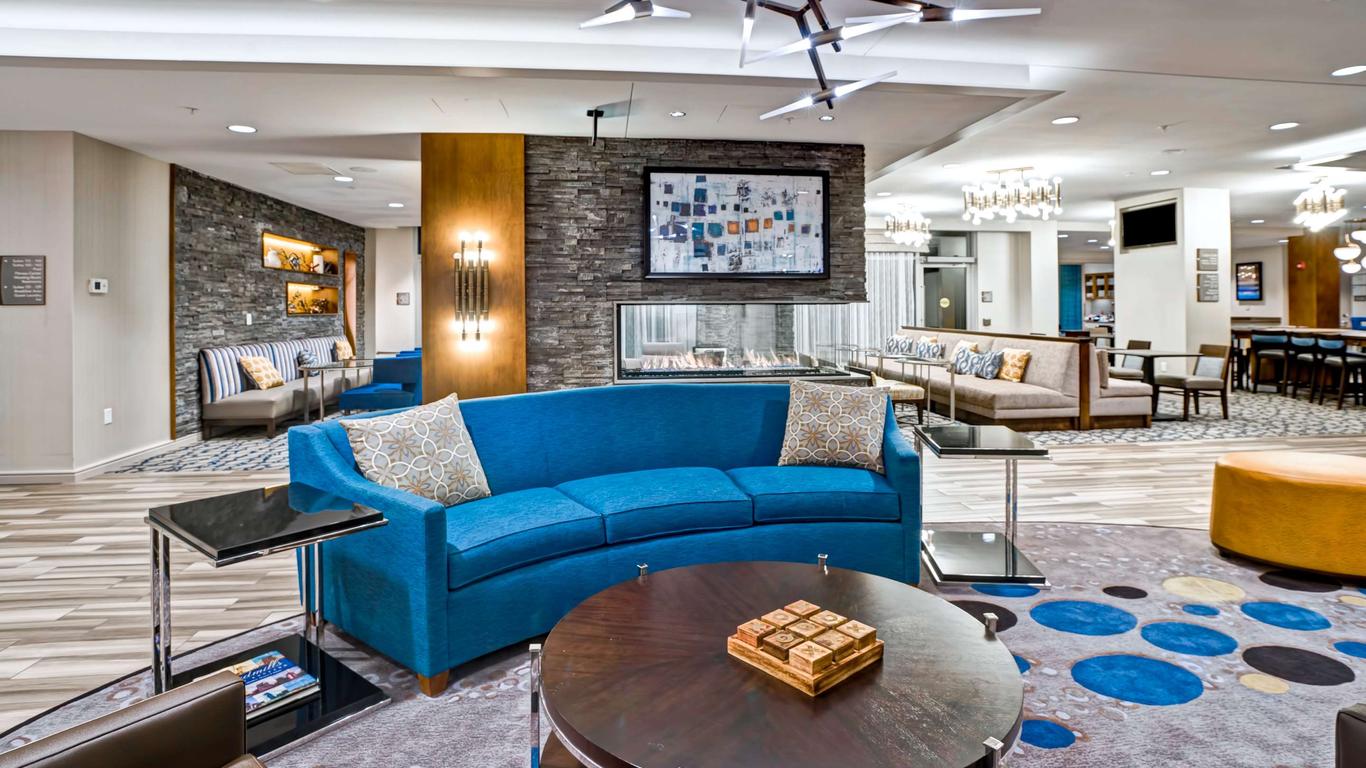 Homewood Suites by Hilton Boston Brookline-Longwood Medical