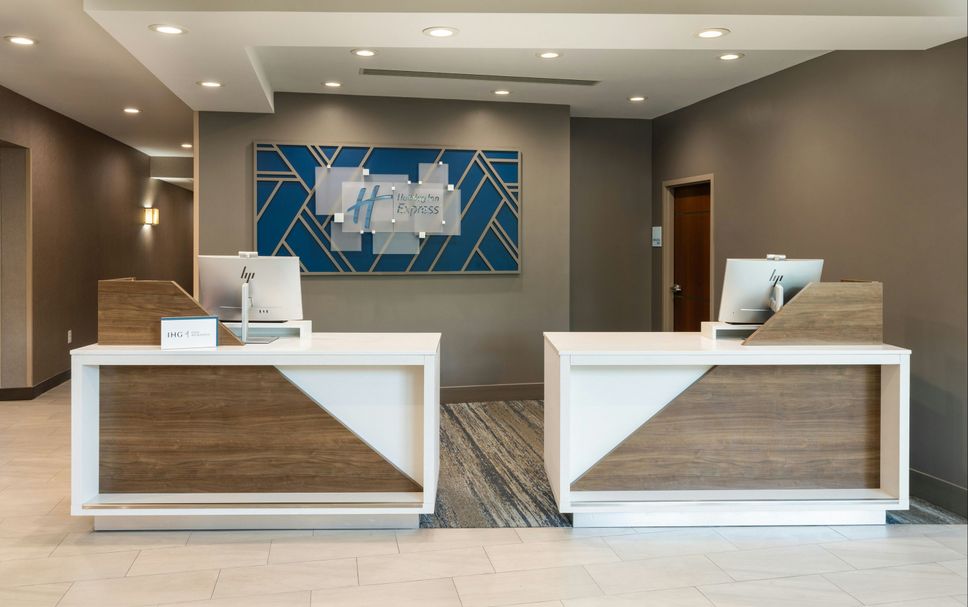 Front desk Photo