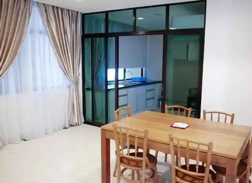 Dining room Photo