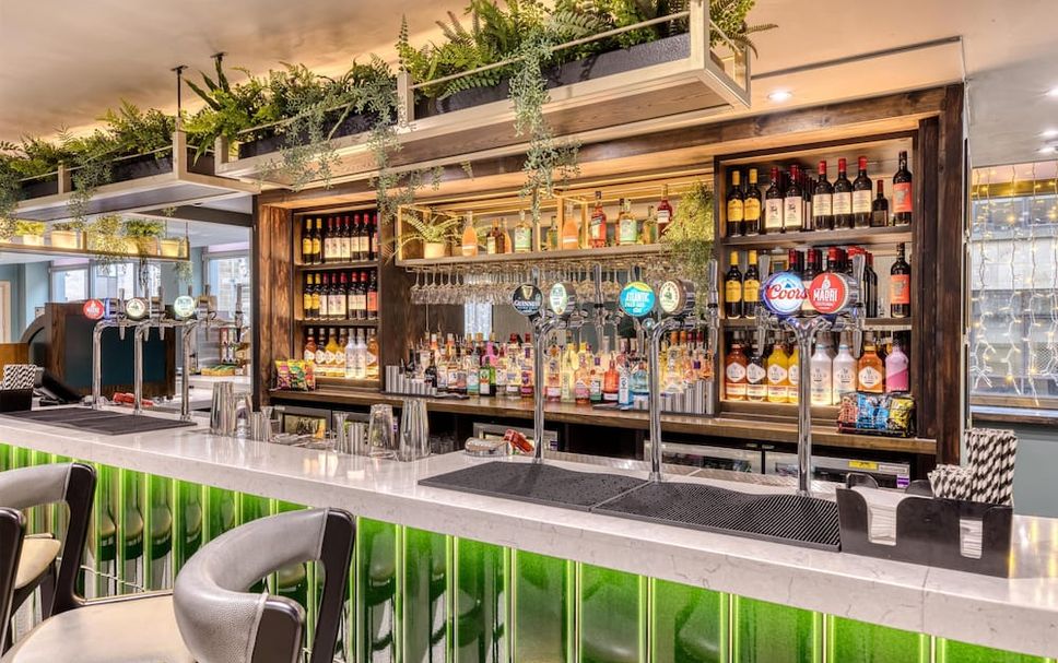 Bar Photo