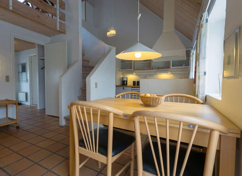 Dining room Photo