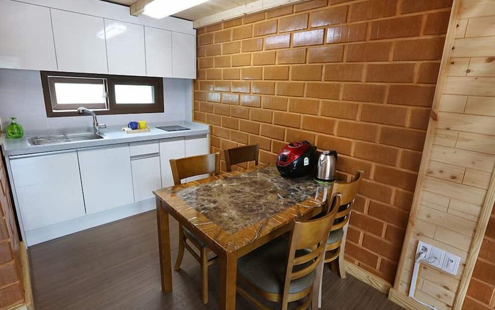 Dining room Photo