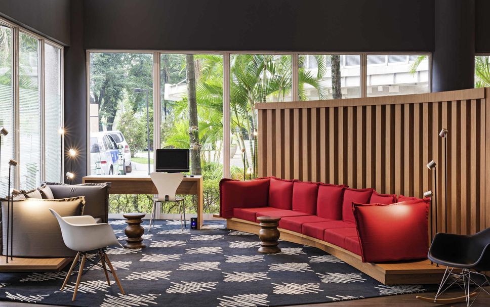 Lounge Photo