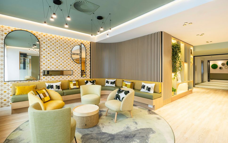 Lounge Photo