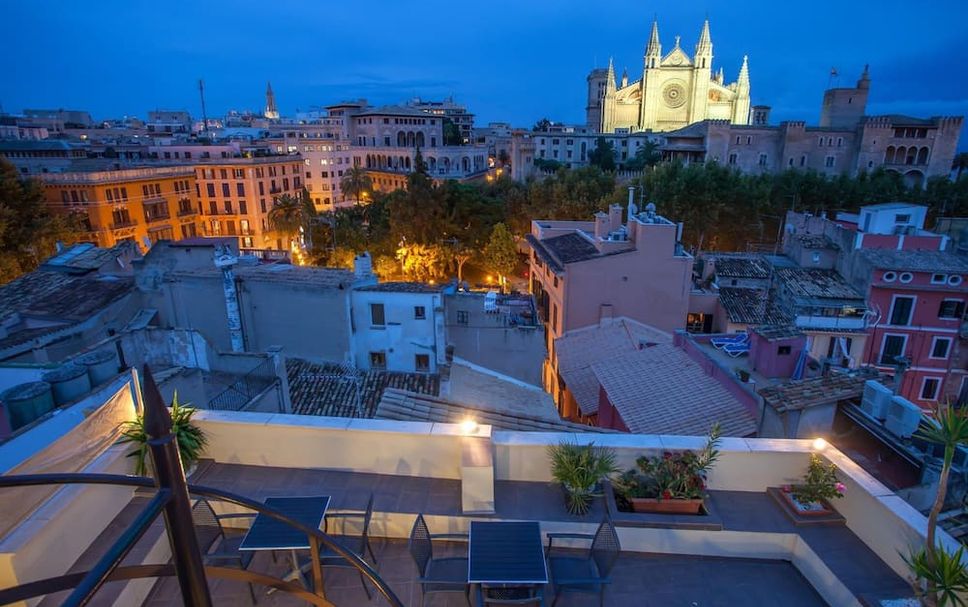 Balcony Photo