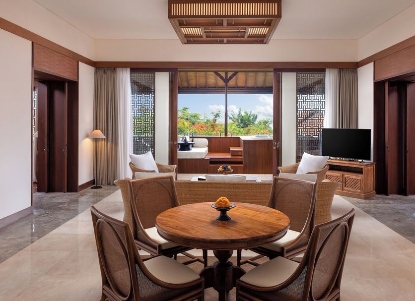 Dining room Photo