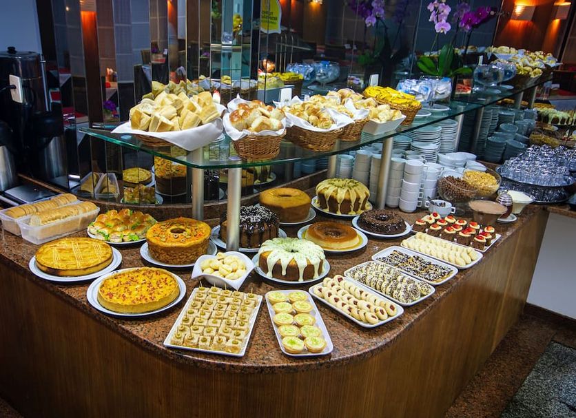 Buffet Photo