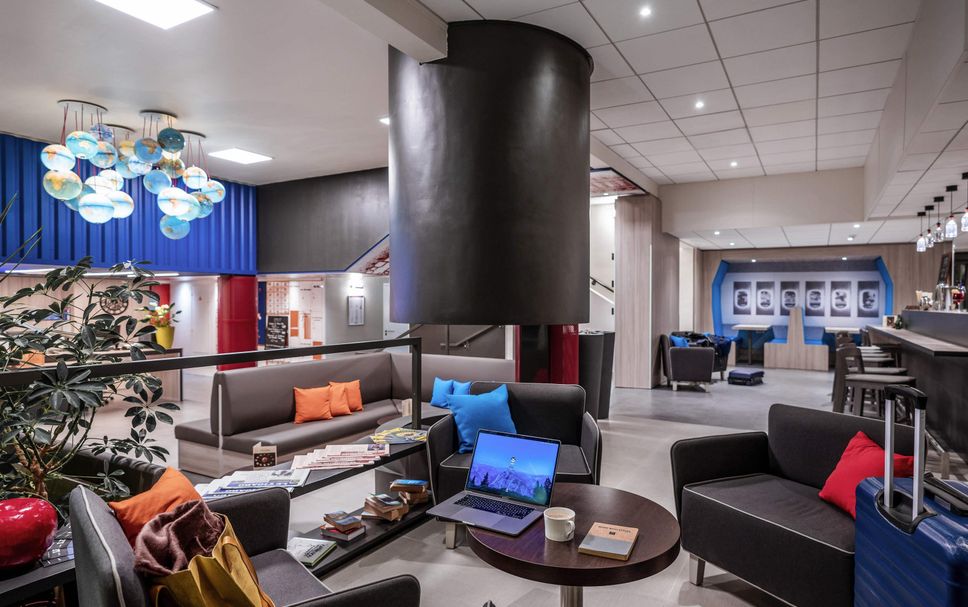 Lounge Photo