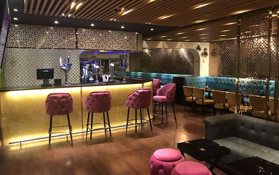 Bar Photo