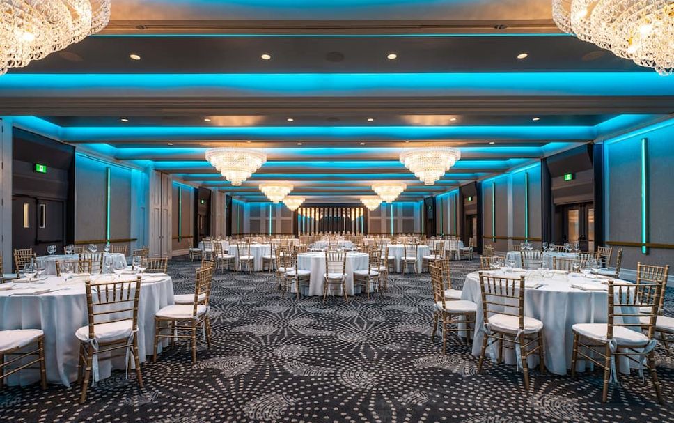 Banquet hall Photo
