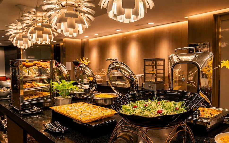 Buffet Photo