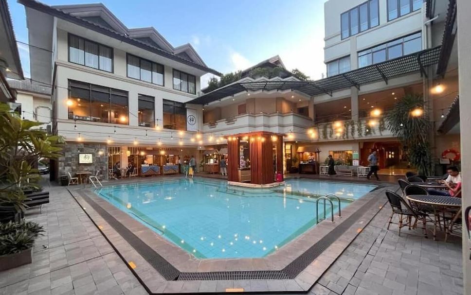 Pool Photo