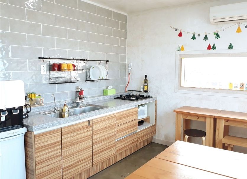 Kitchen Photo